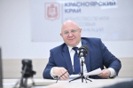 Прямая линия с министром Министерства тарифной политики Александром Ананьевым